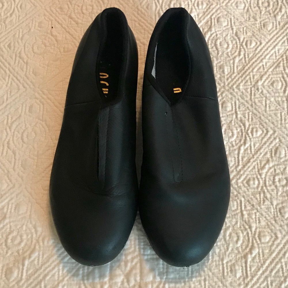 Bloch Slip-On Tap Shoes, Size 5M